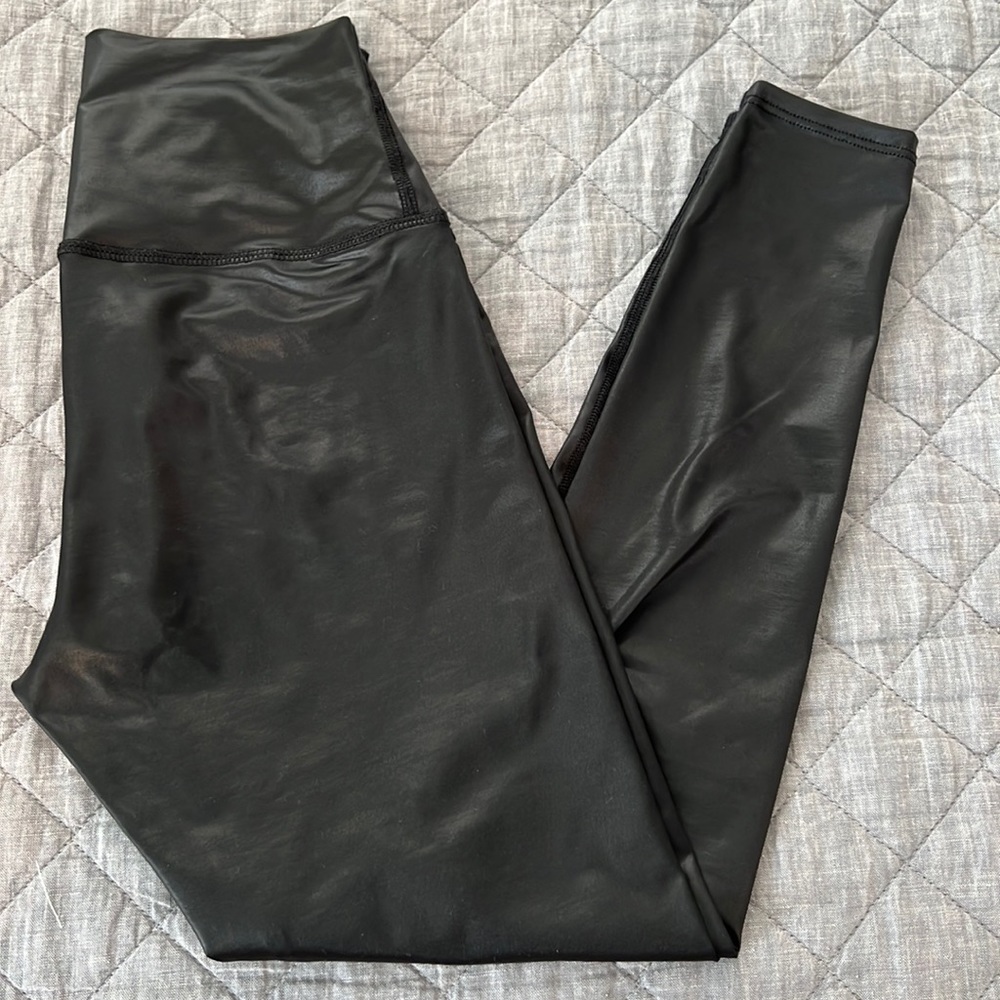 PixieLane Women’s Shiny Leggings